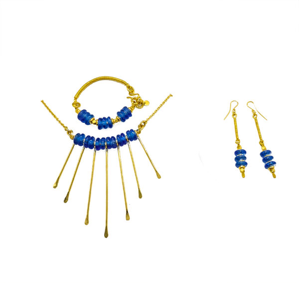 Hand-made Recycled glass beads and Brass Necklace set - Image 3