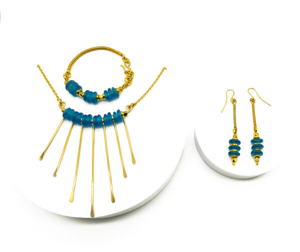 Hand-made Recycled glass beads and Brass Necklace set - Image 6